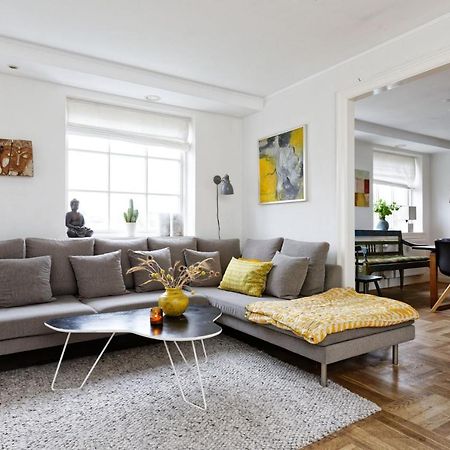 Cool Familyhome Close To The Beach W Two Cuddly Cats Espergærde Exterior foto