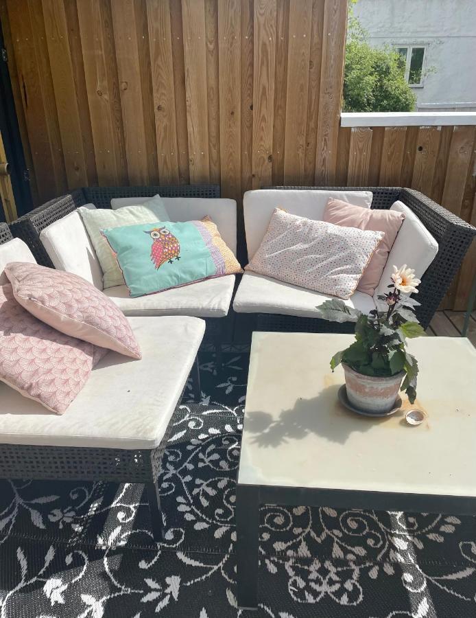 Cool Familyhome Close To The Beach W Two Cuddly Cats Espergærde Exterior foto